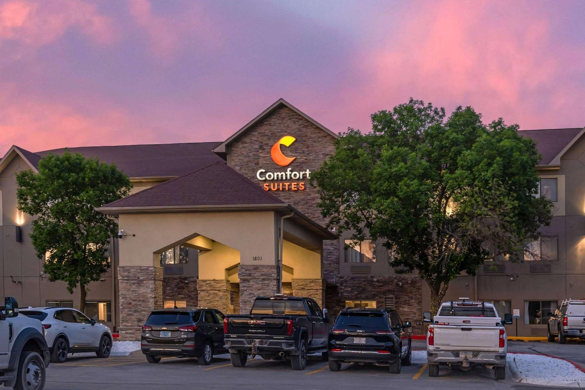 Comfort Suites Omaha East-Каунсил-Блафс Экстерьер фото