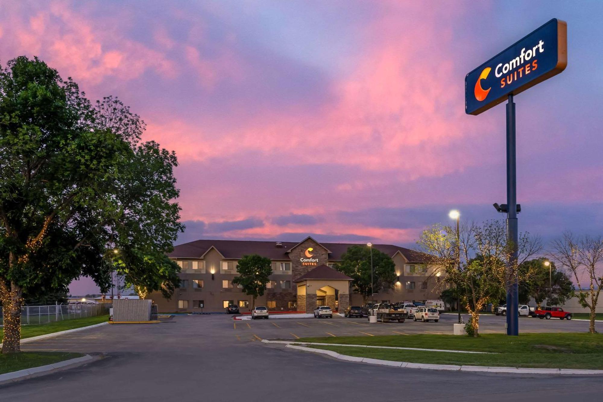 Comfort Suites Omaha East-Каунсил-Блафс Экстерьер фото