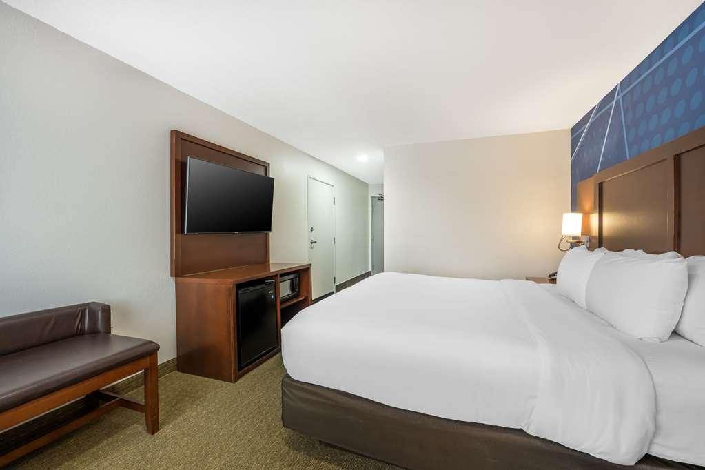 Comfort Suites Omaha East-Каунсил-Блафс Номер фото